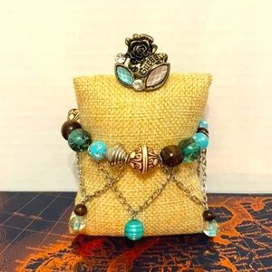 5/$25 - Boho Core Guess Ring with Stretch Bracelet